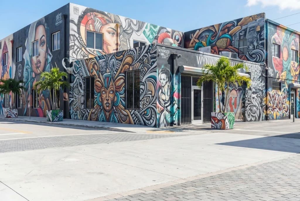 Wynwood Walls car photo location